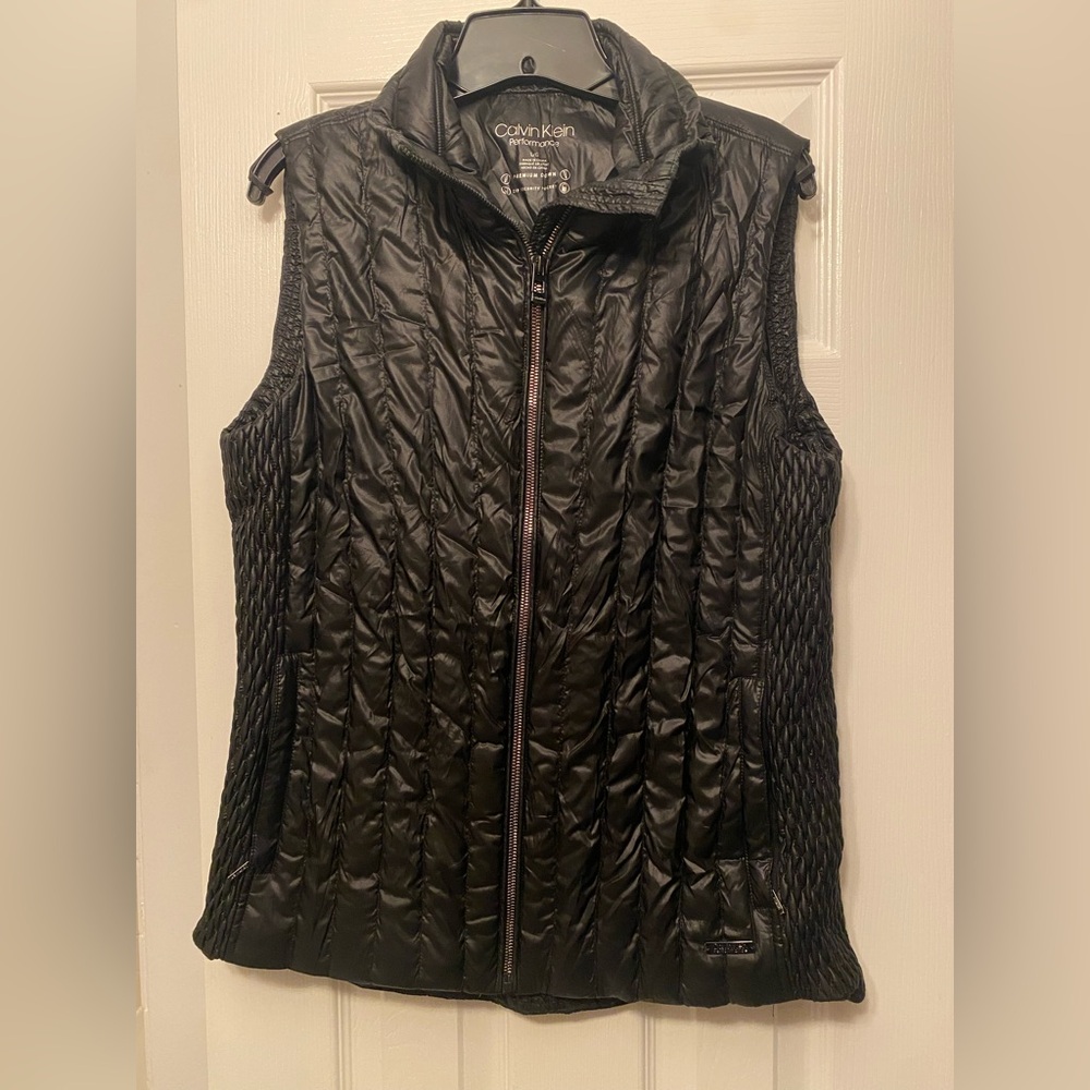 Calvin Klein Women's Black Quilted Vest